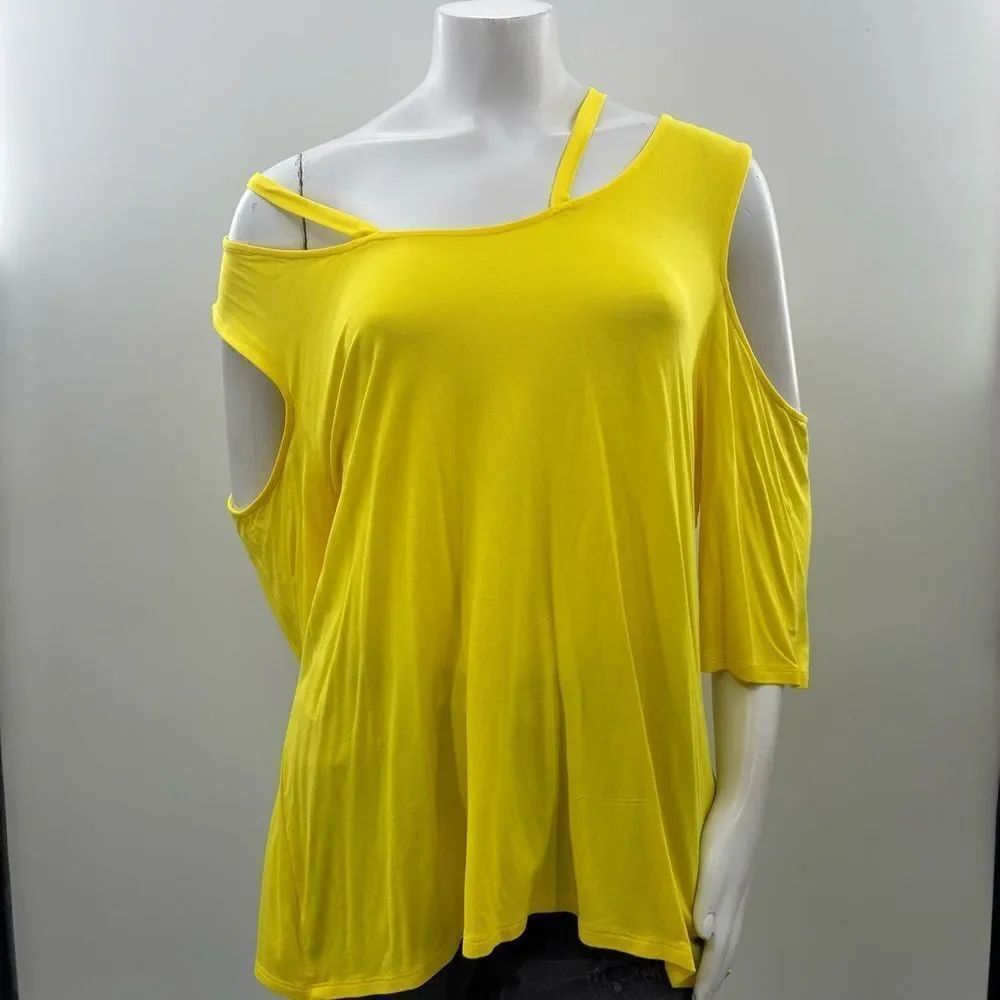 3For$20 Venus Yellow Cold-Shoulder Women's Top size: 2X